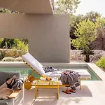 Seaview And Pool House Manu Villa Vis