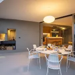 Villa Seaview And Pool House Manu