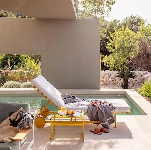 Seaview And Pool House Manu Villa Vis