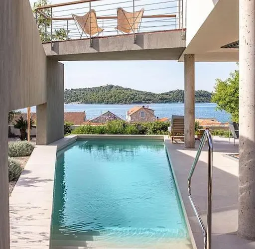 Villa Seaview And Pool House Manu *