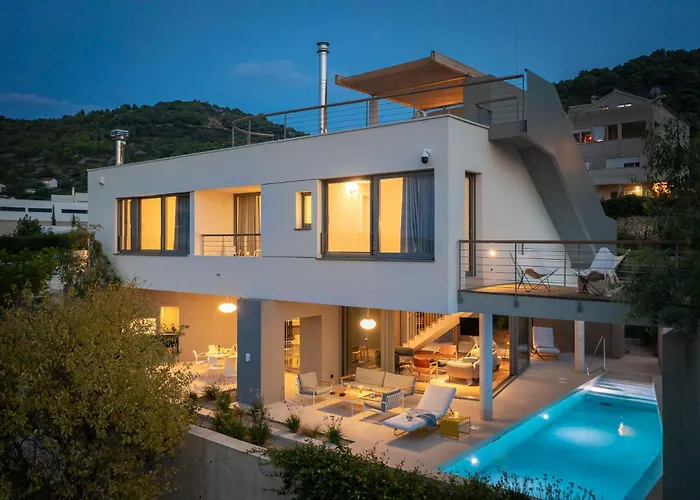 Seaview And Pool House Manu Villa *